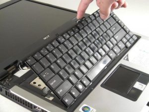 Замена клавиатуры на ноутбуке в Красноярске 